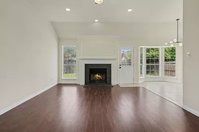 6017 Hilltop Drive, Watauga, TX 76148 - Photo 8