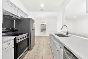 410 Melrose Dr, Richardson, TX 75080 - Photo 2
