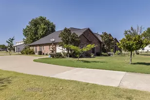 137 Cactus Rd, Waxahachie, TX 75165 - Photo 34