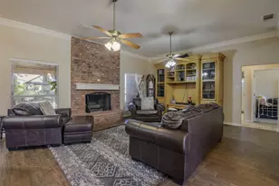 137 Cactus Rd, Waxahachie, TX 75165 - Photo 6