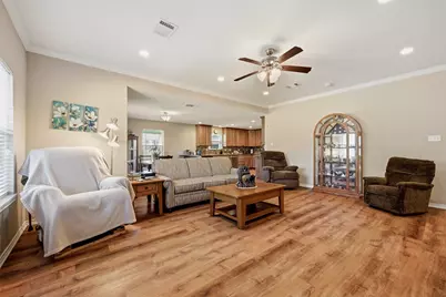 305 E Bonham, Tom Bean, TX 75489 - Photo 4