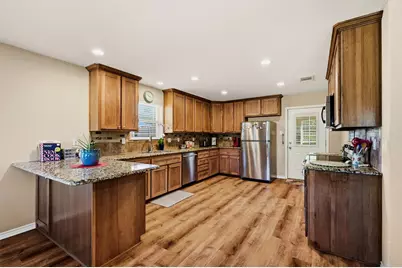 305 E Bonham, Tom Bean, TX 75489 - Photo 10