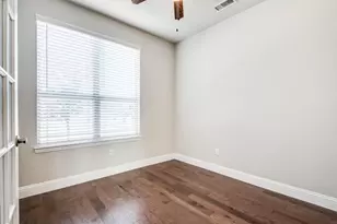 409 Carnaby Ct, McKinney, TX 75072 - Photo 6