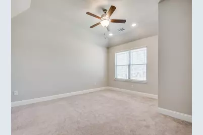 409 Carnaby Court, McKinney, TX 75072 - Photo 8