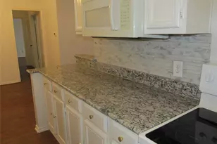 9600 Royal Ln, Dallas, TX 75243 - Photo 8