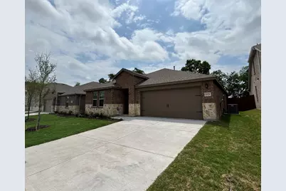 3920 Glastonbury Road, McKinney, TX 75071 - Photo 2