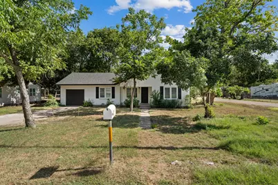 903 E Avenue C, Valley Mills, TX 76689 - Photo 24