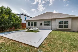 2723 Pike Dr, Lancaster, TX 75134 - Photo 26