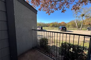 9696 Walnut St, Dallas, TX 75243 - Photo 24