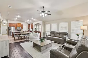 909 Calder Ct, Anna, TX 75409 - Photo 2