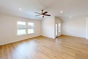 6534 Whitecap Dr, Princeton, TX 75407 - Photo 6