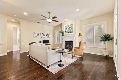 2811 Hood Street #E, Dallas, TX 75219 - Photo 4