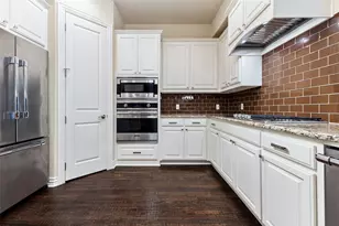 2811 Hood St, Dallas, TX 75219 - Photo 6
