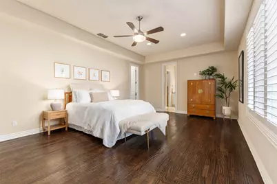 2811 Hood Street #E, Dallas, TX 75219 - Photo 14