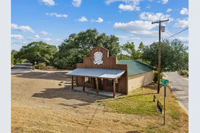6401 Rock Creek Road, Waco, TX 76708 - Photo 36