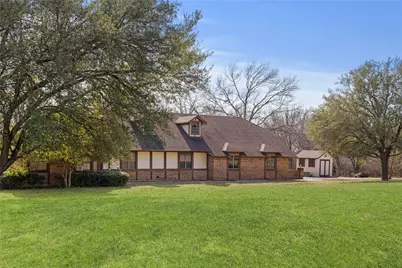 908 Hurricane Creek Circle, Anna, TX 75409 - Photo 2