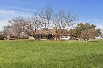 908 Hurricane Creek Circle, Anna, TX 75409 - Photo 4