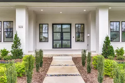 5618 Goodwin Avenue, Dallas, TX 75206 - Photo 2
