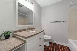 1348 S 12th St, Waco, TX 76706 - Photo 18