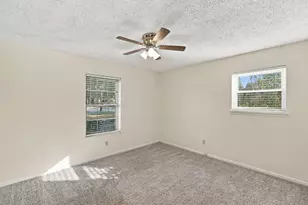 1215 Cindy Ln, Cleburne, TX 76033 - Photo 20