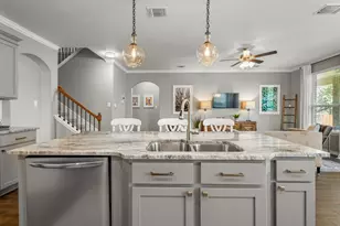 1220 Drummond Cir, Waco, TX 76712 - Photo 12