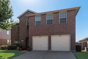 9208 Conestoga Dr, Fort Worth, TX 76131 - Photo 4