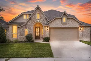 324 Roscoe Dr, Fate, TX 75087 - Photo 1