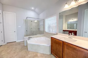 1012 Rosebay Dr, Justin, TX 76247 - Photo 20