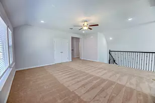 1012 Rosebay Dr, Justin, TX 76247 - Photo 24