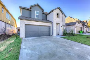 1012 Rosebay Dr, Justin, TX 76247 - Photo 2