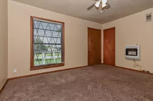 3103 Poplar St, Greenville, TX 75402 - Photo 4