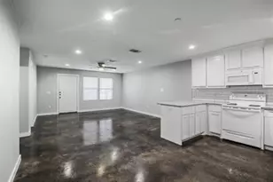 410 S Mirick Ave, Denison, TX 75020 - Photo 6