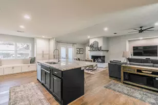 2109 Friar Tuck Dr, Arlington, TX 76013 - Photo 8