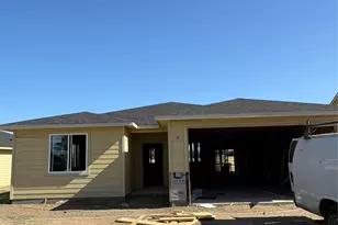 129 Walker Ln, Mabank, TX 75147 - Photo 2
