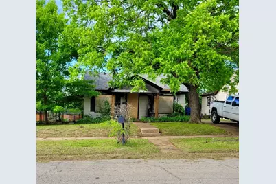 125 E Munson Street, Denison, TX 75021 - Photo 1