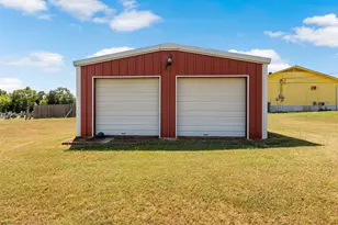717 E First St, Hughes Springs, TX 75656 - Photo 30