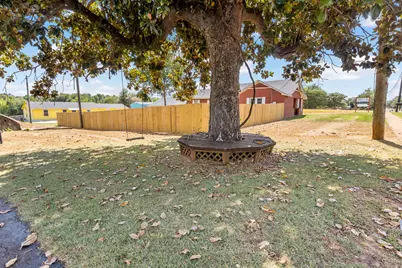 717 E First Street, Hughes Springs, TX 75656 - Photo 32