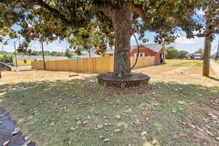 717 E First St, Hughes Springs, TX 75656 - Photo 32