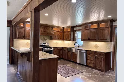 110 Private Road 749, Donie, TX 75838 - Photo 12