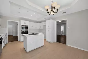 2907 Trail Lake Dr, Grapevine, TX 76051 - Photo 8