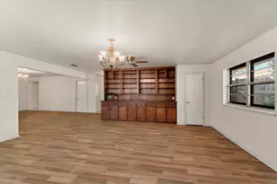 601 N 38th St, Corsicana, TX 75110 - Photo 18