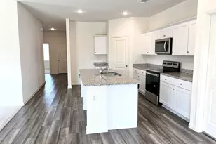 8400 Hawkview Dr, Fort Worth, TX 76179 - Photo 6