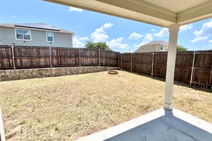 8400 Hawkview Dr, Fort Worth, TX 76179 - Photo 34