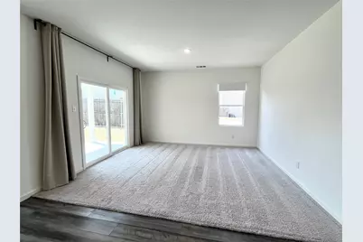8400 Hawkview Drive, Fort Worth, TX 76179 - Photo 12