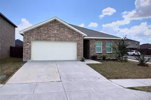 8400 Hawkview Dr, Fort Worth, TX 76179 - Photo 2