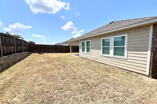 8400 Hawkview Dr, Fort Worth, TX 76179 - Photo 36