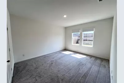 8400 Hawkview Drive, Fort Worth, TX 76179 - Photo 18
