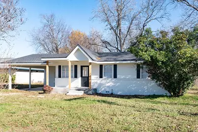 208 N Coleman Street, Mabank, TX 75147 - Photo 1