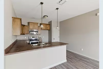 101 W Capps Street #D, Rio Vista, TX 76093 - Photo 4