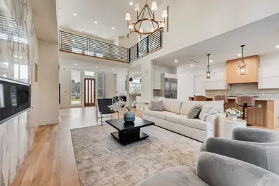 6411 Royal Lane, Dallas, TX 75230 - Photo 2